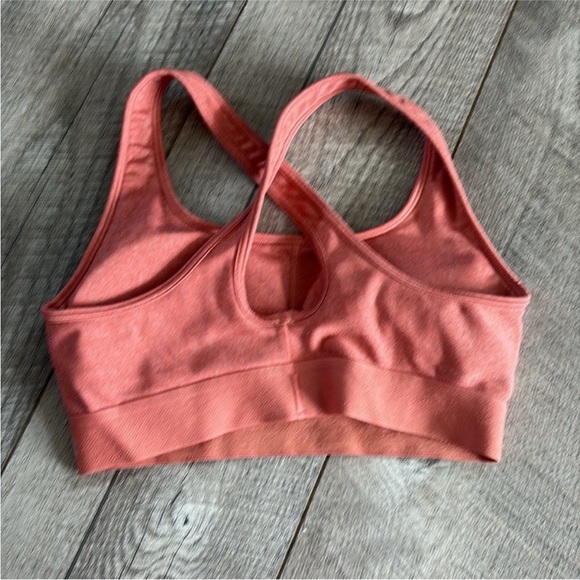 Under Armour Size Small Orange Athletic Sports Bra. - Picture 3 of 6